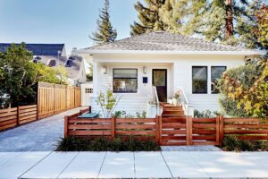 Nuevas cercas para casas en Palmdale, California